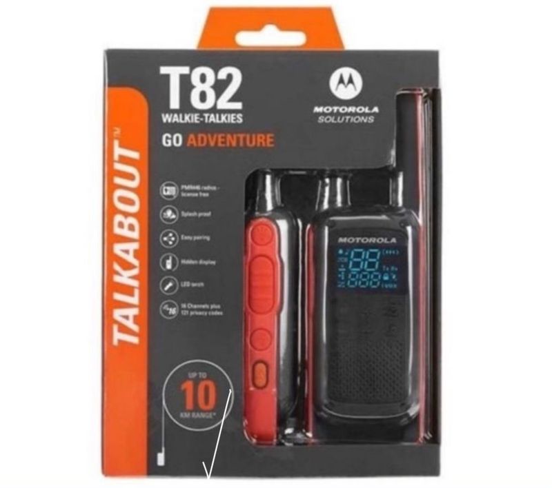 Рация Motorola T82 Рация Motorola T82