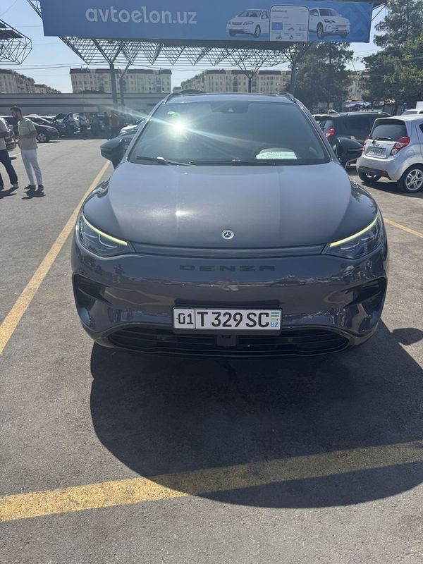 Denza EV1 arenda
