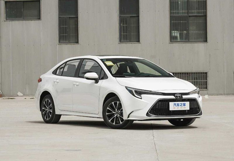TOYOTA LEVIN (LUXURY) naxt va nasiya savdo yillik 10% TOYOTA LEVIN (LUXURY) naxt va nasiya savdo yillik 10%