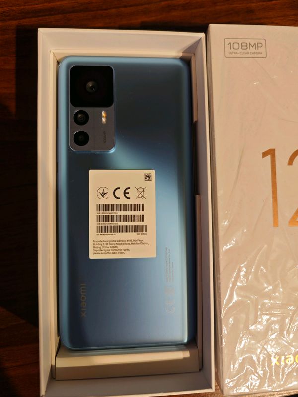 Продам Xiaomi 12T 8/256Gb 5G