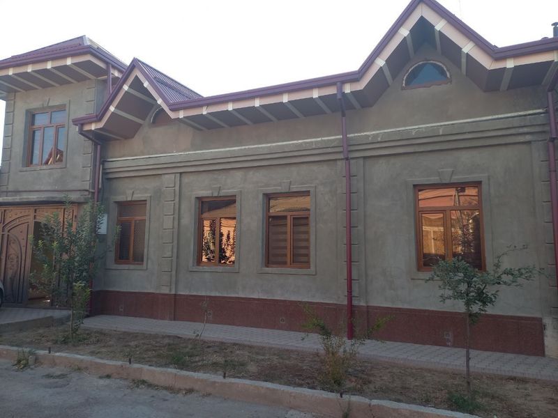 Arenda .Oqtepada 8xonali hovli ijaraga beriladi. Arenda .Oqtepada 8xonali hovli ijaraga beriladi.