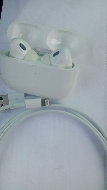 Airpods pro отлично работает Airpods pro отлично работает
