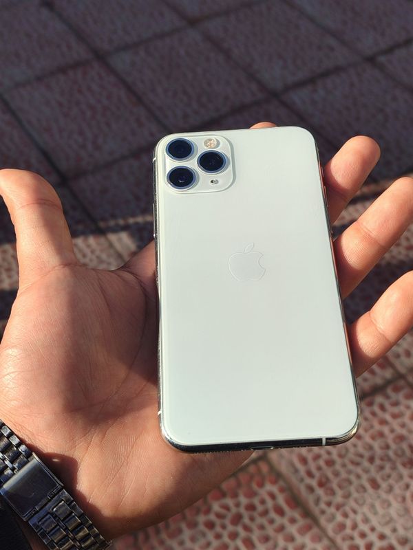 IPhone 11 pro sotiladi