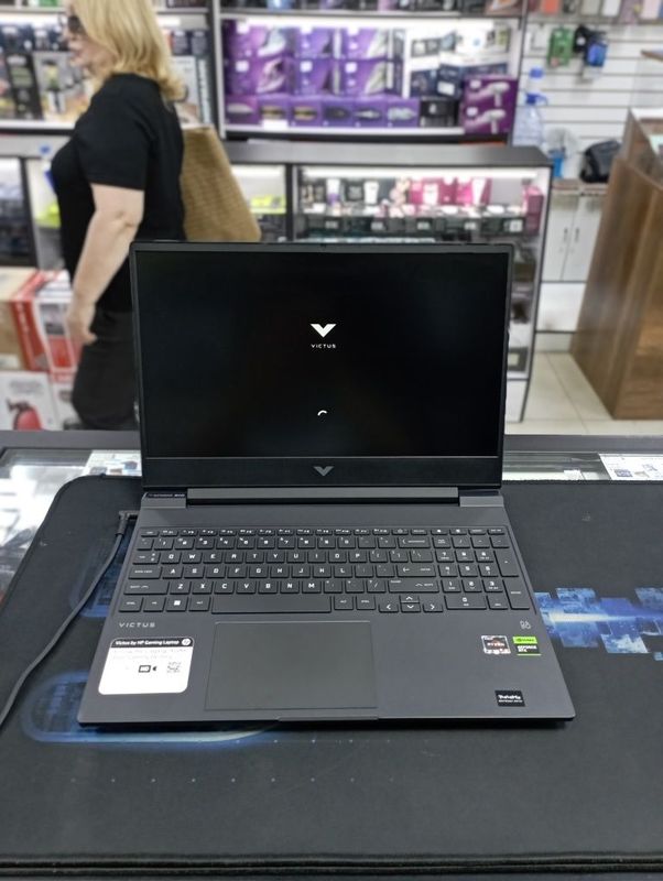 Мощный игровой ноутбук! HP Victus Ryzen 5 7535HS-RTX2050 Мощный игровой ноутбук! HP Victus Ryzen 5 7535HS-RTX2050