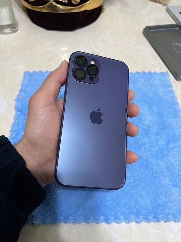 Продается IPhone 12 Pro Max Продается IPhone 12 Pro Max