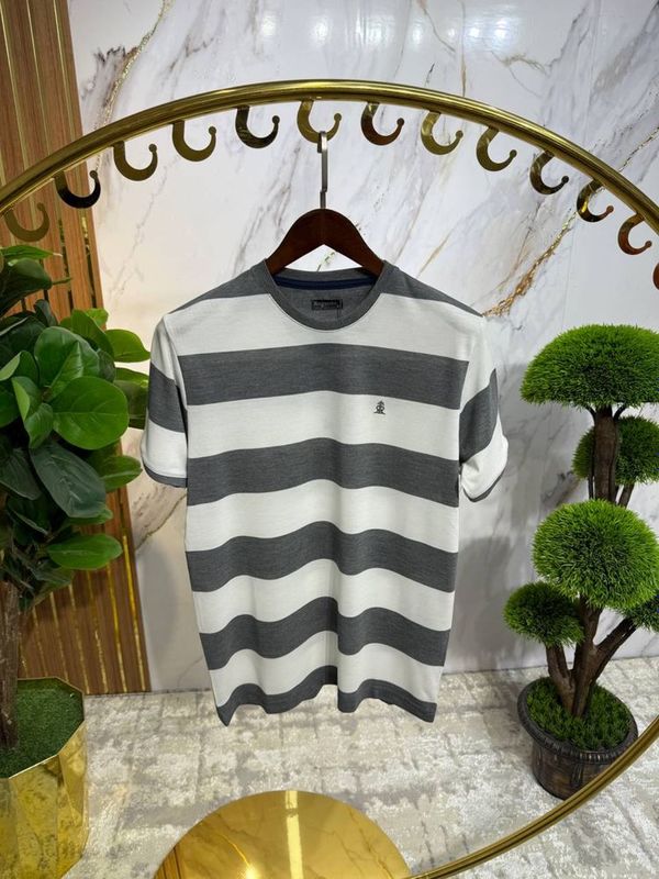 Новая футболка Турция M, L, XL Новая футболка Турция M, L, XL