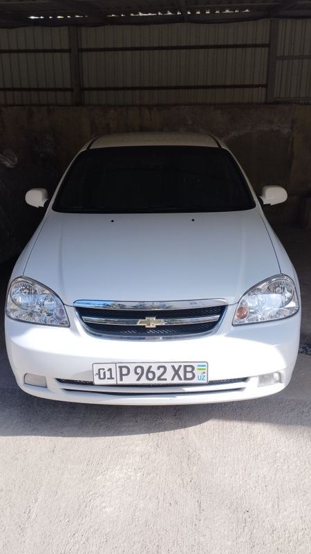 Lacetti 1.8 2010 SX Lacetti 1.8 2010 SX
