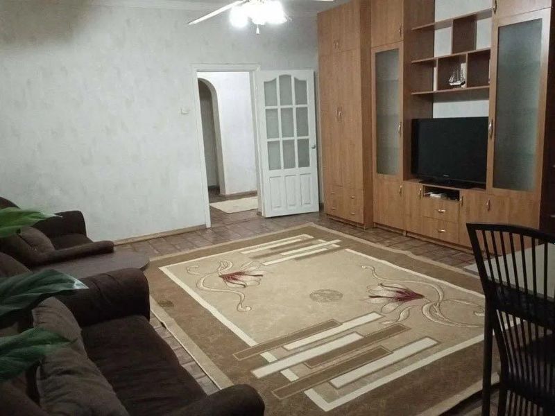 Oybek 1-kishi kerak