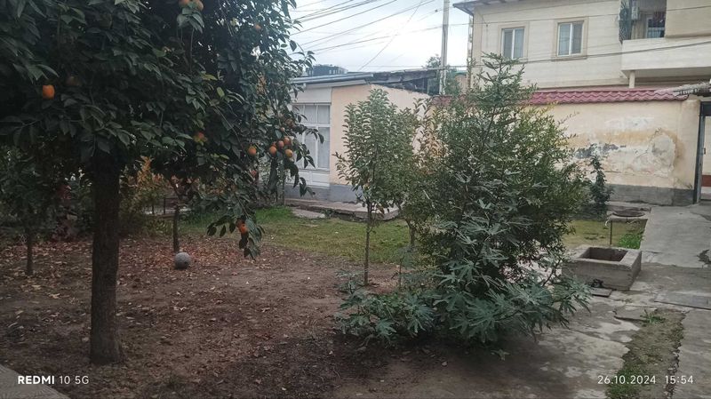 ул.Катта Мирабад за ЖК Мирабад Авеню 4,4-сотки фасад 21 м ул.Катта Мирабад за ЖК Мирабад Авеню 4,4-сотки фасад 21 м