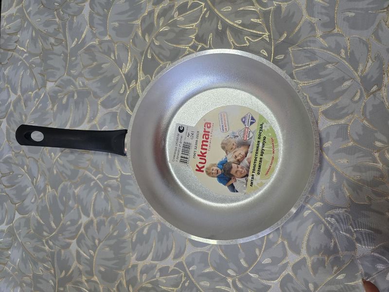 Kukmara tova yangi сковородка Kukmara tova yangi сковородка
