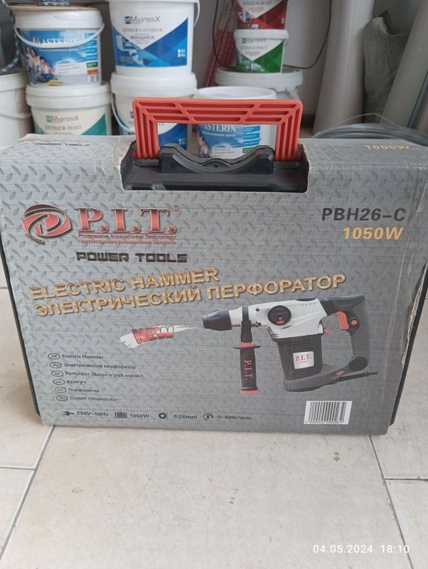 Перфоратор PIT 1050W новый почка Перфоратор PIT 1050W новый почка