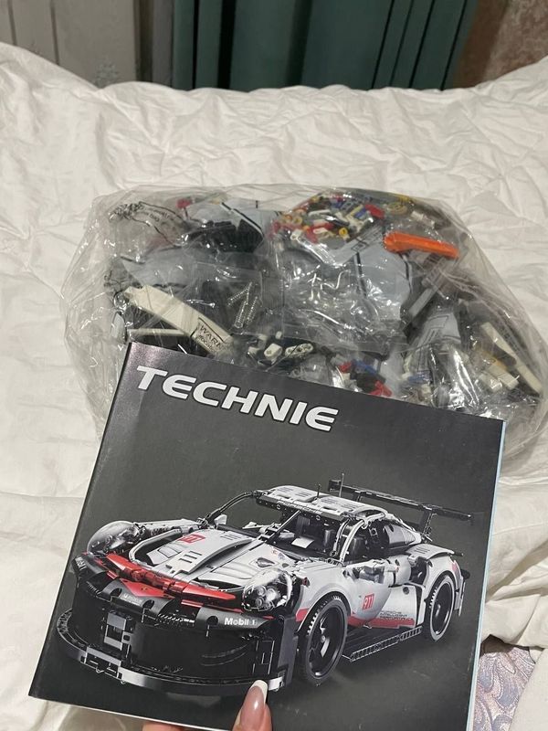 LEGO Porsche 911 Новый Оригинал! 100% LEGO Porsche 911 Новый Оригинал! 100%