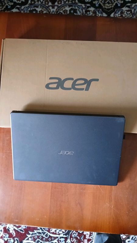 Acer Core i5 Srochniy  ideal holatda +sovg‘a bor