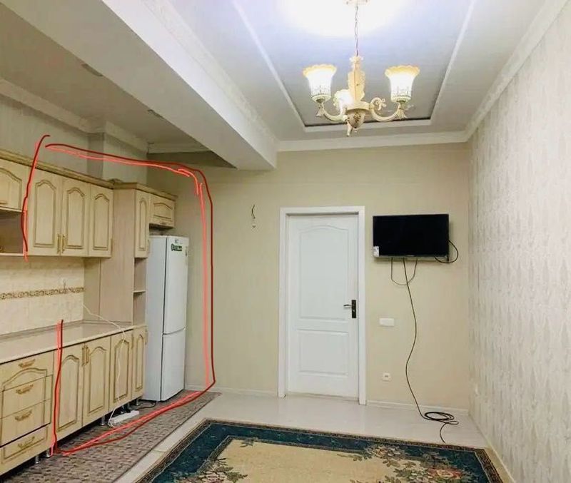 Продаю часть кухонной мебели (см. фото — обведено) Продаю часть кухонной мебели (см. фото — обведено)