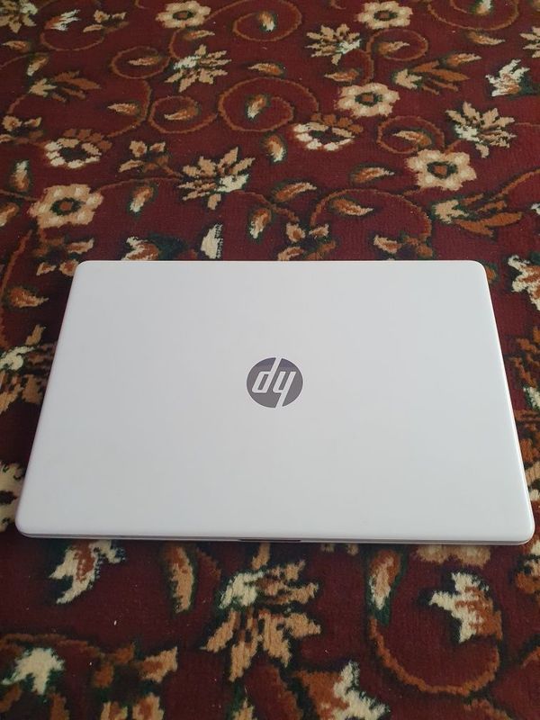 Hp , RAYZEN 7 amd Hp , RAYZEN 7 amd