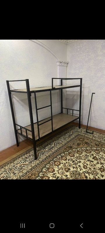 Kravat dvuh yarusniy Kravat dvuh yarusniy