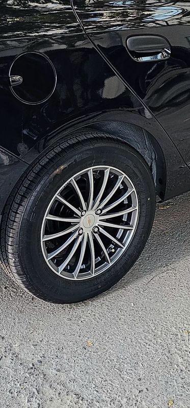 Cobalt ва Onix га 16R диска балони билан сотилади.