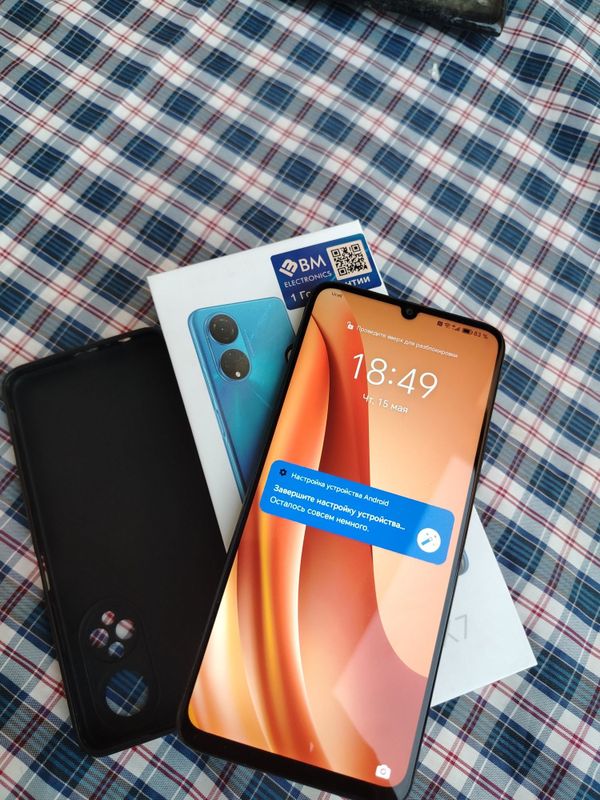 Honor x 7 4+2 на 128 Honor x 7 4+2 на 128