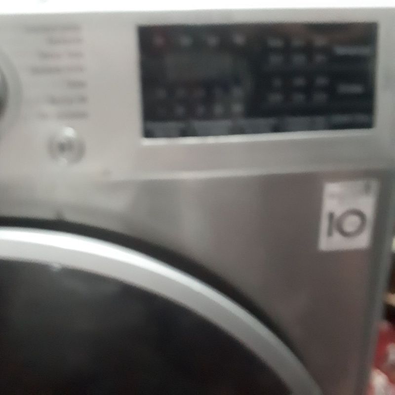 LG kir yuvish mashinasi xolati yaxshi LG kir yuvish mashinasi xolati yaxshi