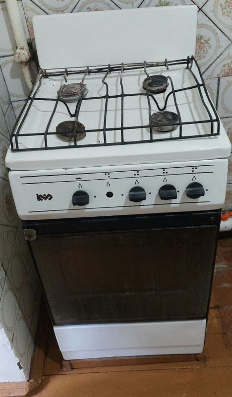 Продаётся газовая плита б/у Продаётся газовая плита б/у
