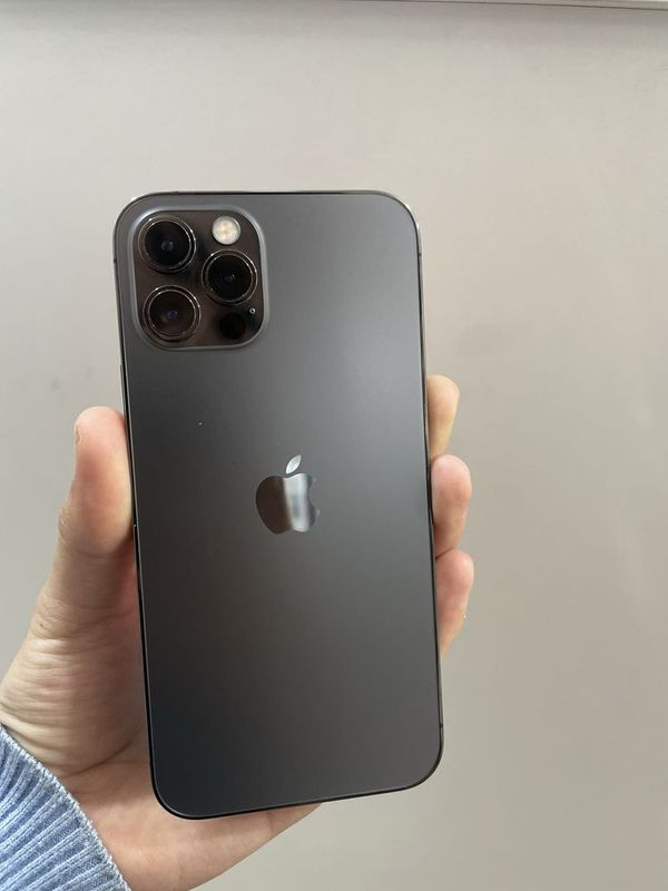 Iphone 12 pro holati ideal iwlashi zor Iphone 12 pro holati ideal iwlashi zor