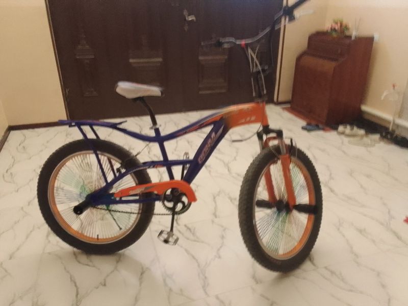 Duga velosiped sotiladi Duga velosiped sotiladi
