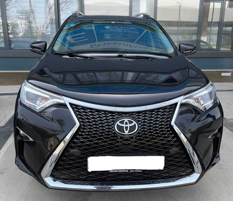 Toyota RAV4 2016 г.