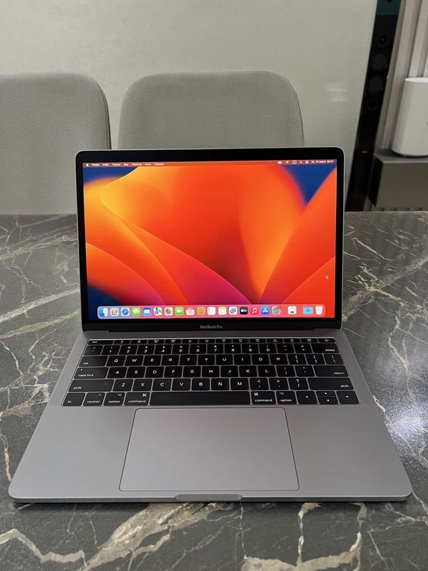 MacBook PRO 2017год. A1708 Retina. Core i5. 8GB. 128GB