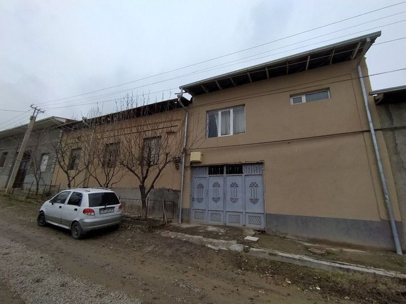 uy ijaraga beriladi 4 ta xona kotta oilalaga yaxshi variant uy ijaraga beriladi 4 ta xona kotta oilalaga yaxshi variant