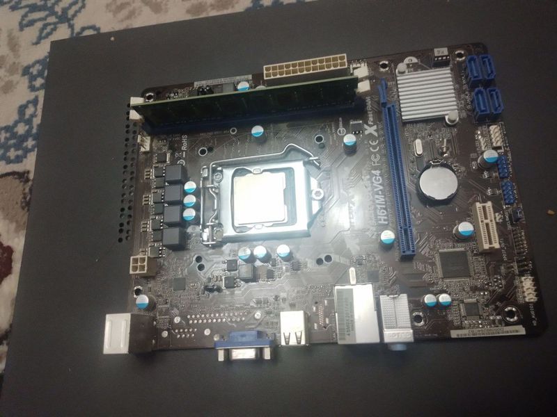 Материнская плата Asrock H61M-VG4 + процессор + оперативная память