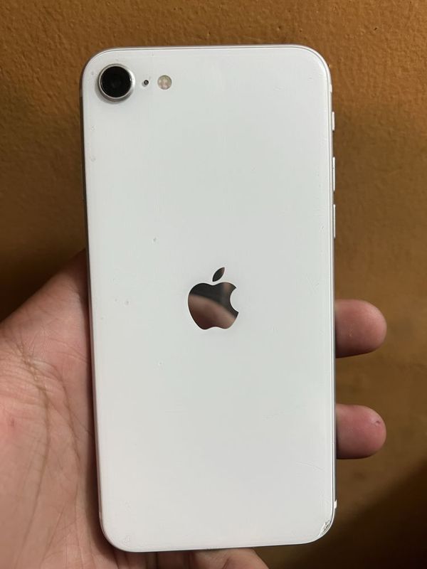 iPhone se 2020, srochni, 100$ iPhone se 2020, srochni, 100$
