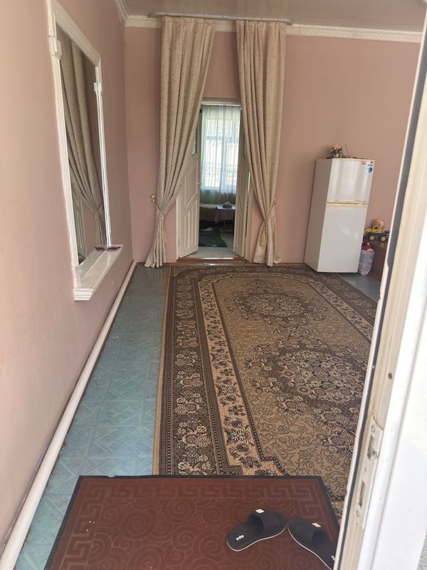 Hovli 7 sutix, karmana tumani qosim shayx yonida