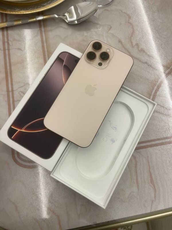 Iphone 16 pro max srochna Iphone 16 pro max srochna
