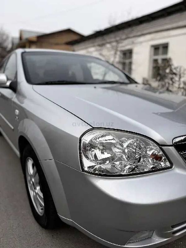 Chevrolet Lacetti, 3 pozitsiya Chevrolet Lacetti, 3 pozitsiya