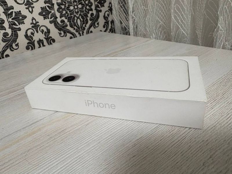 I phone 16 128 GB