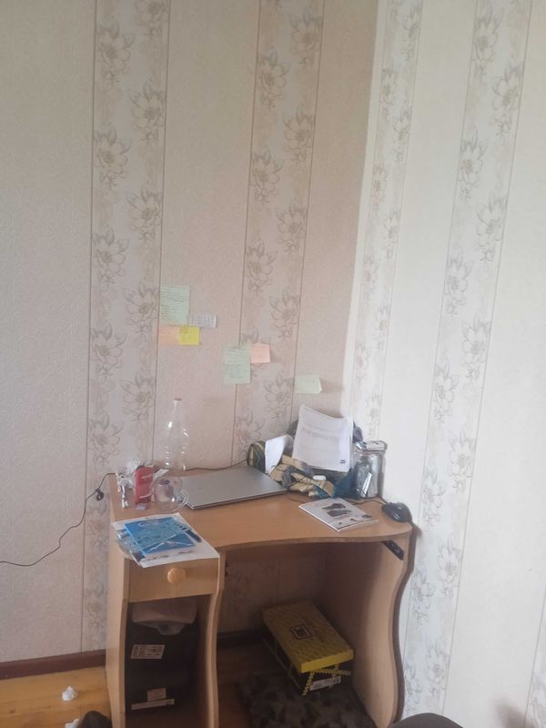 Kvartiraga 2 kishi sherikchilikka kerak.