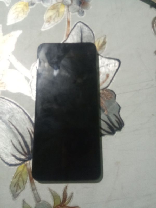 Realmi not 50 xolati yaxshi