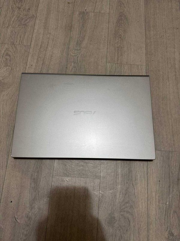 Ноутбук ASUS X515M Ноутбук ASUS X515M