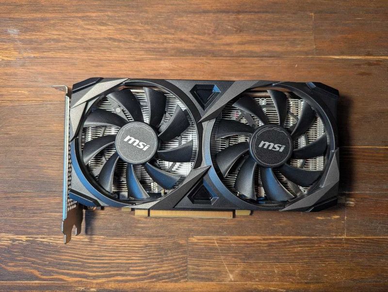Видеокарта: MSI VENTUS RTX 3050 8GB Видеокарта: MSI VENTUS RTX 3050 8GB