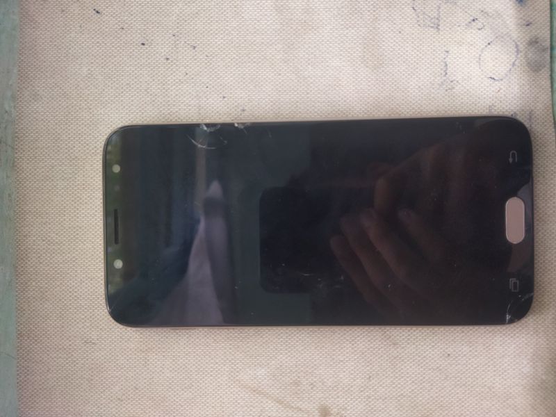 Sotiladi Samsung J3 j730 Sotiladi Samsung J3 j730