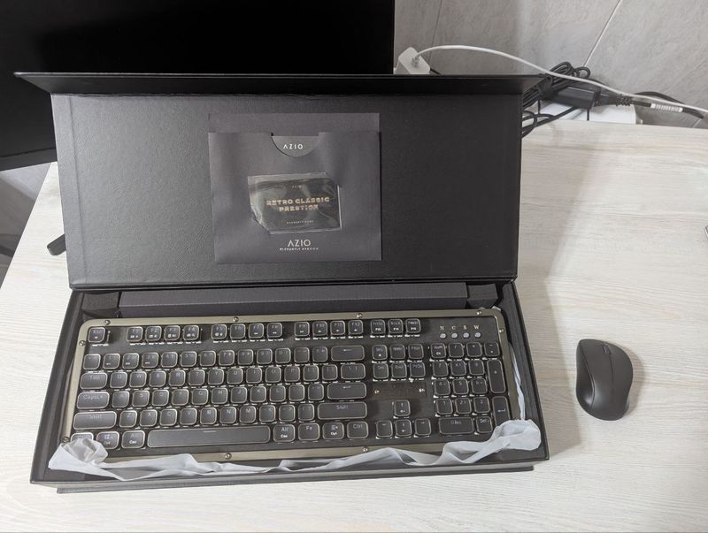 AZIO Retro Classic Prestige. Эксклюзив.