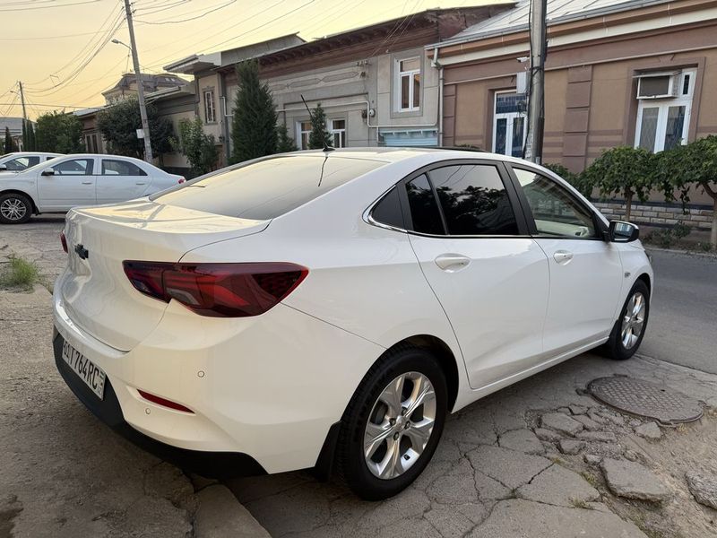 Onix premier nasiya savdoga yiliga 25 % Onix premier nasiya savdoga yiliga 25 %