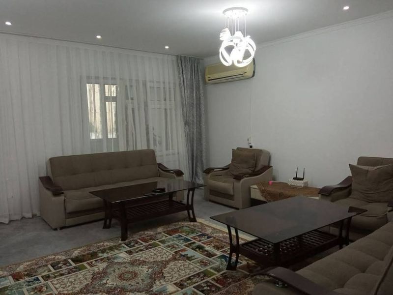 4-комнатная квартира (187 м²) на ул. Ойбек (Госпитальный рынок).. 4-комнатная квартира (187 м²) на ул. Ойбек (Госпитальный рынок)..
