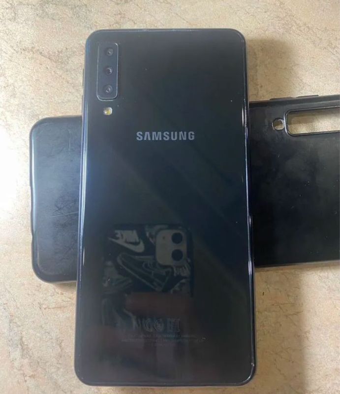 Samsung A7 black 2018 6/64