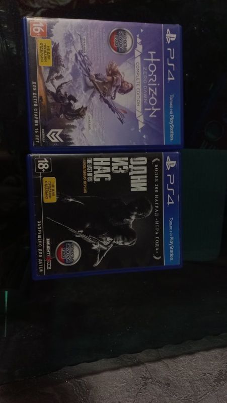 Игры для PS4: Horizon Zero Dawn + Один из нас