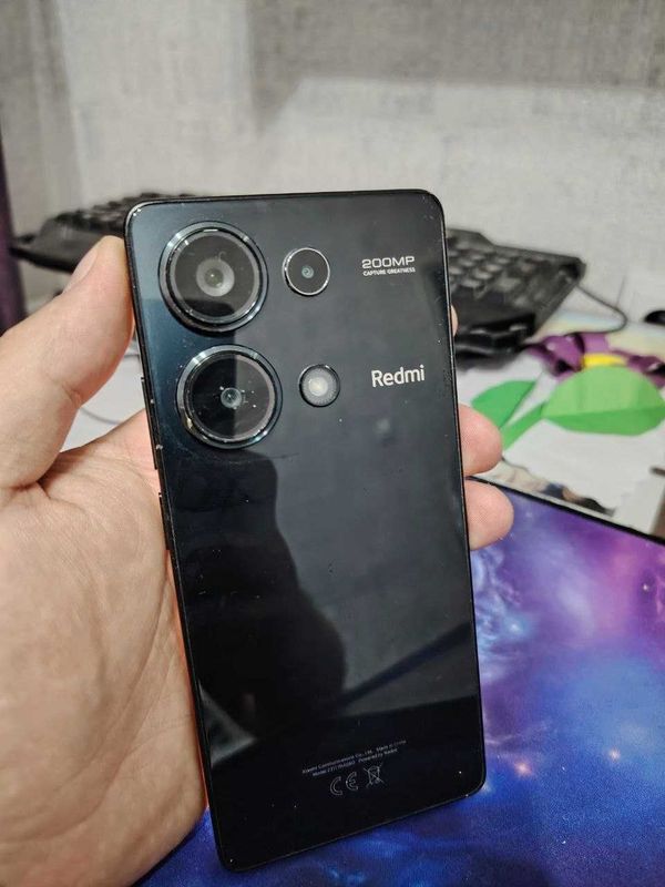 Xiaomi Redmi note 13 pro