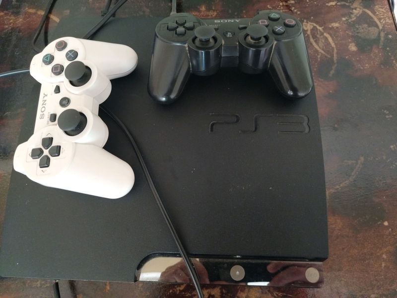 Play station 3 slim Play station 3 slim