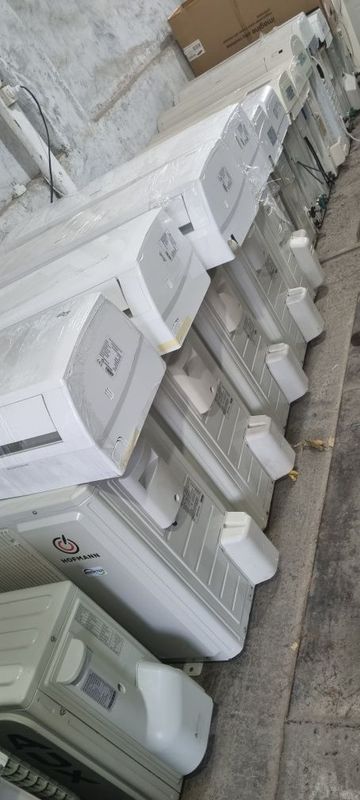 Срочно продам кондиционер инвертор Срочно продам кондиционер инвертор