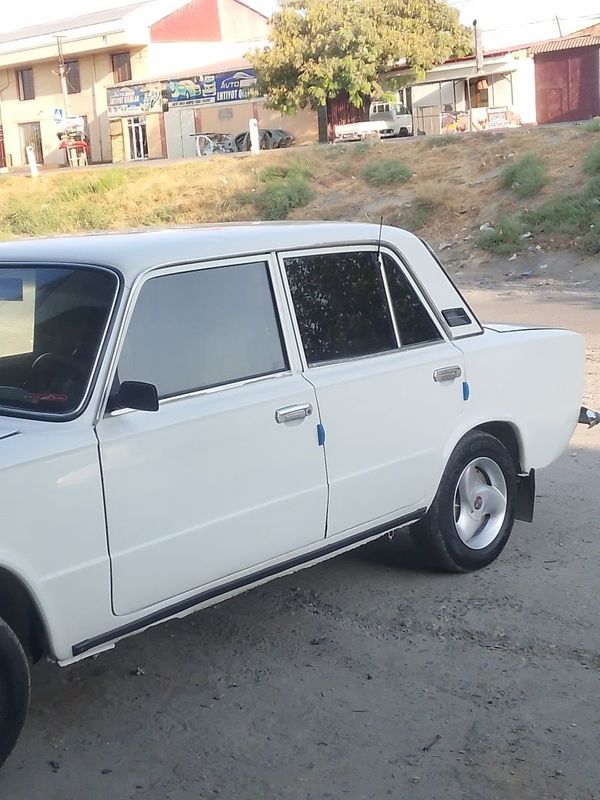 lada 21011ggghhhhhggg lada 21011ggghhhhhggg