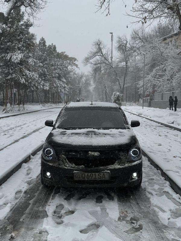 Обменяюсь фарами с доплатой , стоят билэд дальний ближний и туманки Обменяюсь фарами с доплатой , стоят билэд дальний ближний и туманки
